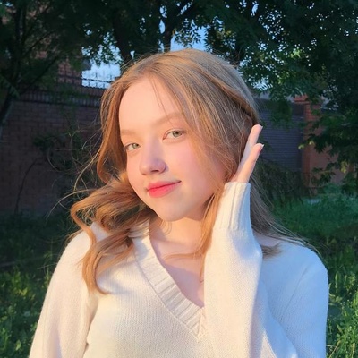 Лиза Клубничкина